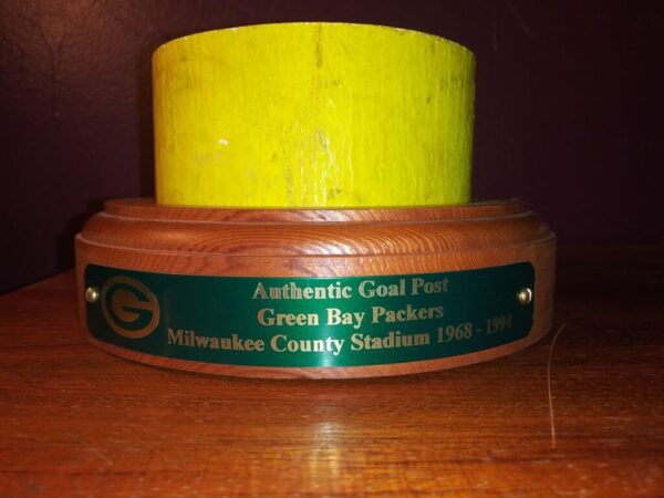 Authentic Goal Post, Green Bay Packers, Milwaukee County Stadium 1968 - 1994